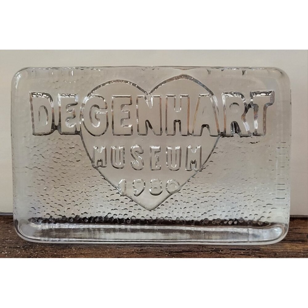 Vintage Degenhart Museum 1980 Clear Glass Rectangular Paperweight